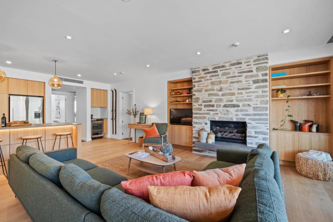 Winona Of Wanaka - Luxury Lakefront Apartment Bagian luar foto